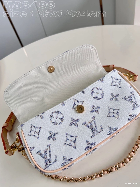 WIS LOUIS Ivy-23.5*12*4.3cm VUITTON Wallet on Chain 0905